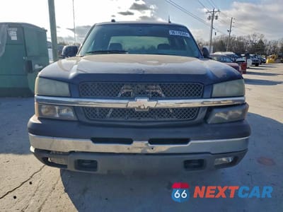 Piąte zdjęcie samochodu w środku: 2005 CHEVROLET SILVERADO K1500 VIN:2GCEK13T351396724 - miniatura