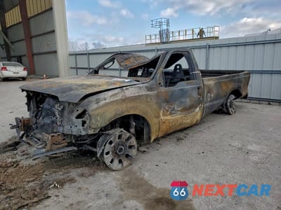 2005 FORD F250 SUPER DUTY 1FTSF21P65EB07692 - główne zdjęcie licytacji z USA - miniatura
