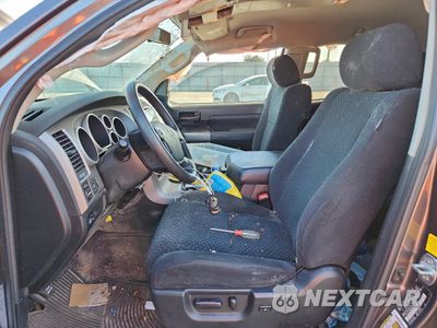 Zdjęcie 7 z 13 samochodu: 2011 TOYOTA TUNDRA DOUBLE CAB SR5 VIN:5TFRY5F12BX102326 - miniatura