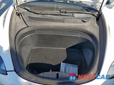 Zdjęcie 11 z 12 samochodu: 2019 TESLA MODEL 3 VIN:5YJ3E1EB6KF433258 - miniatura