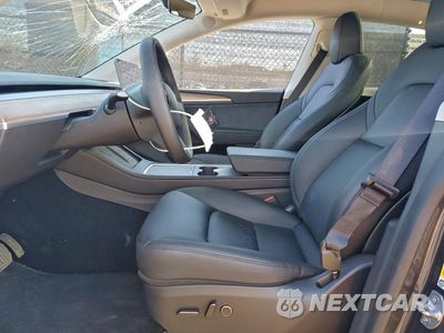 Zdjęcie 7 z 12 samochodu: 2025 TESLA MODEL Y VIN:7SAYGDEE9SA360463 - miniatura