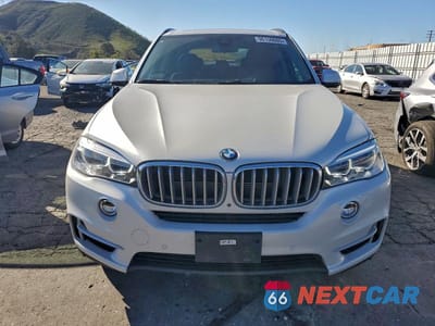 Piąte zdjęcie samochodu w środku: 2016 BMW X5 XDR40E VIN:5UXKT0C59G0S75852 - miniatura