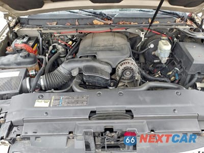 Zdjęcie 12 z 13 samochodu: 2007 GMC YUKON XL DENALI VIN:1GKFK66847J348512 - miniatura