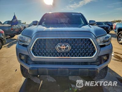 Piąte zdjęcie samochodu w środku: 2019 TOYOTA TACOMA TRD OFF-ROAD VIN:3TMCZ5AN6KM235870 - miniatura