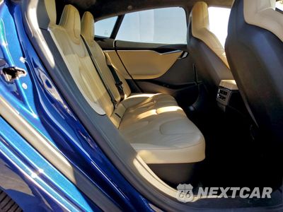 Zdjęcie 10 z 12 samochodu: 2016 TESLA MODEL S VIN:5YJSA1E15GF158455 - miniatura