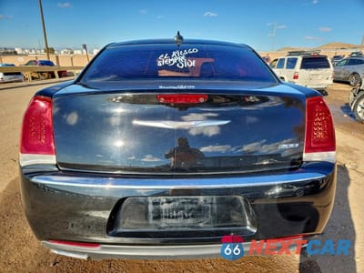 Zdjęcie 6 z 12 samochodu: 2018 CHRYSLER 300 LIMITED VIN:2C3CCAEG3JH127021 - miniatura