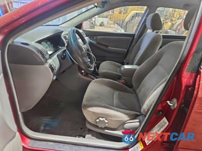 Zdjęcie 7 z 12 samochodu: 2004 TOYOTA COROLLA LE VIN:2T1BR38E24C312784 - miniatura