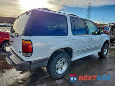 Trzecie zdjęcie samochodu z tyłu: 1997 FORD EXPLORER VIN:1FMDU34X4VZC35580 - miniatura