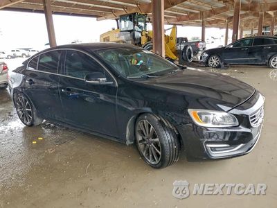 Czwarte zdjęcie samochodu z boku: 2015 VOLVO S60 PLATINUM VIN:YV140MFD0F1305207 - miniatura