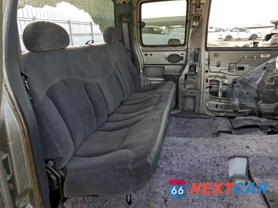 Zdjęcie 10 z 13 samochodu: 2002 CHEVROLET SILVERADO C1500 VIN:2GCEC19V721407967 - miniatura