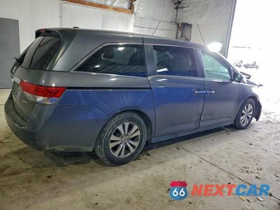 Trzecie zdjęcie samochodu z tyłu: 2017 HONDA ODYSSEY SE VIN:5FNRL5H31HB020099 - miniatura