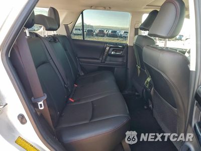 Zdjęcie 11 z 16 samochodu: 2021 TOYOTA 4RUNNER VENTURE VIN:JTELU5JR9M5892118 - miniatura