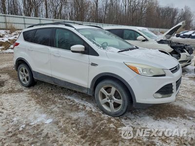 Czwarte zdjęcie samochodu z boku: 2013 FORD ESCAPE SE VIN:1FMCU9GX3DUC27329 - miniatura