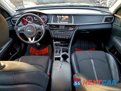 Zdjęcie 8 z 11 samochodu: 2018 KIA OPTIMA S VIN:5XXGT4L38JG234566 - miniatura
