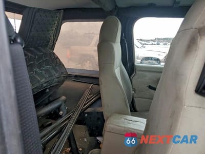 Zdjęcie 10 z 13 samochodu: 2006 JEEP WRANGLER X VIN:1J4FA39S86P781129 - miniatura