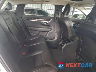 Zdjęcie 10 z 14 samochodu: 2018 VOLVO S90 T5 MOMENTUM VIN:LVY982MK0JP006759 - miniatura
