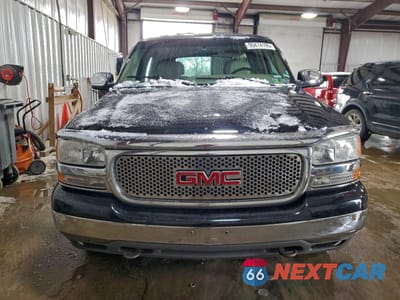 Piąte zdjęcie samochodu w środku: 2001 GMC YUKON VIN:1GKEK13T11J120076 - miniatura