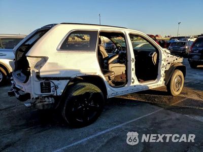Trzecie zdjęcie samochodu z tyłu: 2015 JEEP GRAND CHEROKEE LAREDO VIN:1C4RJFAG3FC171030 - miniatura