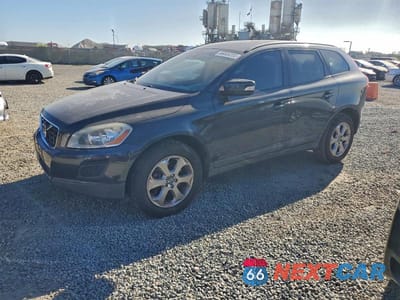2013 VOLVO XC60 3.2 YV4940DL2D2414520 - główne zdjęcie licytacji z USA - miniatura