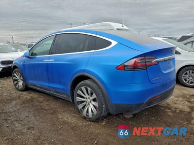 Drugie zdjęcie samochodu z przodu: 2016 TESLA MODEL X VIN:5YJXCAE44GF019850 - miniatura