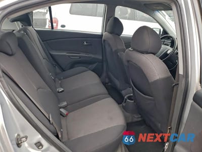 Zdjęcie 10 z 12 samochodu: 2006 KIA RIO 5 VIN:KNADE163066169318 - miniatura