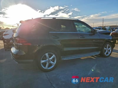 Trzecie zdjęcie samochodu z tyłu: 2018 MERCEDES-BENZ GLE 350 VIN:4JGDA5JB0JB004255 - miniatura