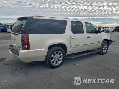 Trzecie zdjęcie samochodu z tyłu: 2011 GMC YUKON XL DENALI VIN:1GKS2MEF8BR395944 - miniatura