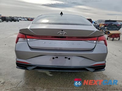 Zdjęcie 6 z 11 samochodu: 2022 HYUNDAI ELANTRA SEL VIN:KMHLM4AG6NU321119 - miniatura