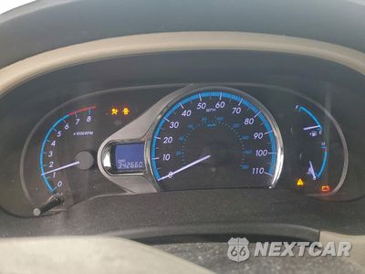 Zdjęcie 9 z 13 samochodu: 2014 TOYOTA SIENNA XLE VIN:5TDYK3DC8ES454259 - miniatura