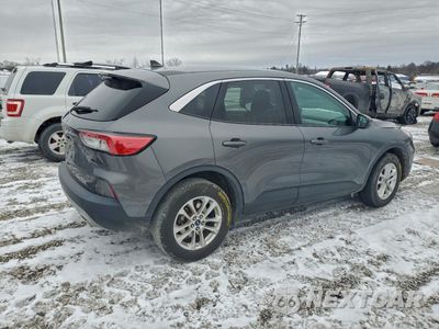 Trzecie zdjęcie samochodu z tyłu: 2021 FORD ESCAPE SE VIN:1FMCU9BZ8MUB27011 - miniatura