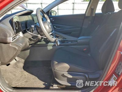 Zdjęcie 7 z 12 samochodu: 2025 HYUNDAI ELANTRA SEL VIN:KMHLS4DGXSU905875 - miniatura