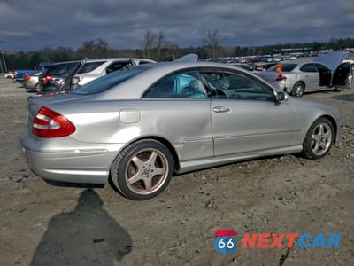 Trzecie zdjęcie samochodu z tyłu: 2004 MERCEDES-BENZ CLK 500 VIN:WDBTJ75J94F068190 - miniatura