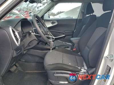 Zdjęcie 7 z 13 samochodu: 2023 KIA SOUL VIN:KNDJ23AU6P7872914 - miniatura