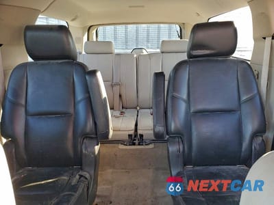 Zdjęcie 10 z 12 samochodu: 2011 CHEVROLET SUBURBAN K1500 LT VIN:1GNSKJE35BR306810 - miniatura