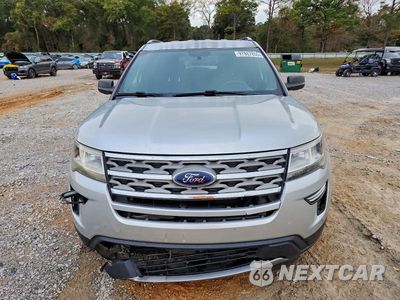 Piąte zdjęcie samochodu w środku: 2018 FORD EXPLORER XLT VIN:1FM5K7D86JGA52438 - miniatura