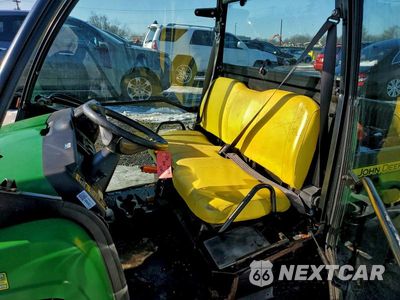 Piąte zdjęcie samochodu w środku: 2014 JOHN DEERE GATOR UTILITY VEHICLE VIN:1M0HPXGSKEM120719 - miniatura