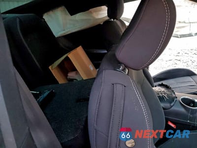 Zdjęcie 10 z 12 samochodu: 2020 FORD MUSTANG VIN:1FA6P8TH5L5108469 - miniatura