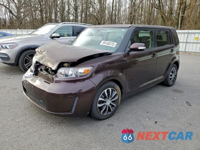 2008 TOYOTA SCION XB JTLKE50EX81000391 - główne zdjęcie licytacji z USA - miniatura