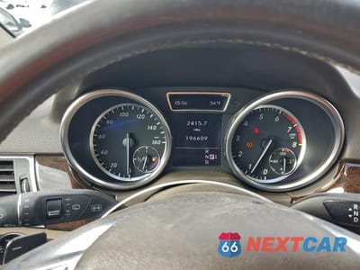 Zdjęcie 9 z 12 samochodu: 2012 MERCEDES-BENZ ML 350 4MATIC VIN:4JGDA5HB6CA019731 - miniatura