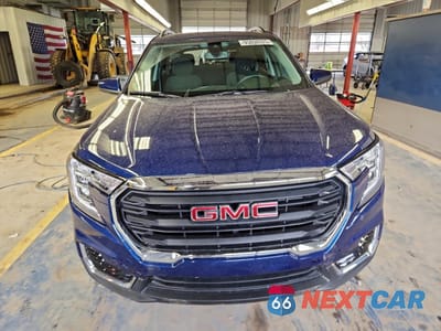 Piąte zdjęcie samochodu w środku: 2022 GMC TERRAIN SLE VIN:3GKALMEV2NL229138 - miniatura