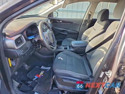 Zdjęcie 7 z 14 samochodu: 2017 KIA SORENTO LX VIN:5XYPGDA57HG336259 - miniatura