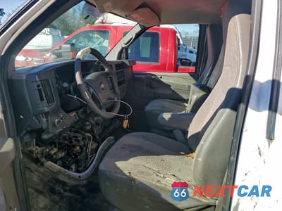 Zdjęcie 7 z 11 samochodu: 2014 CHEVROLET EXPRESS G3500 VIN:1GB3G4CG7E1173903 - miniatura