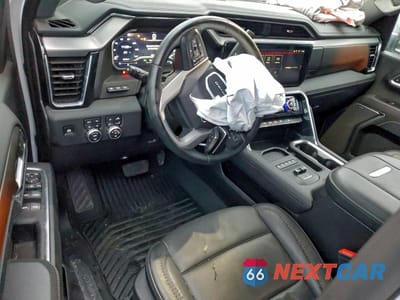 Zdjęcie 8 z 12 samochodu: 2025 GMC SIERRA 3500HD VIN:1GT4UWEY3SF203486 - miniatura