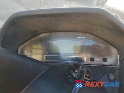 Zdjęcie 7 z 9 samochodu: 2003 SUZUKI AN650 K3 VIN:JS1CP51A532102359 - miniatura
