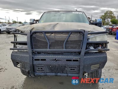 Piąte zdjęcie samochodu w środku: 2003 CHEVROLET SILVERADO K2500 HEAVY DUTY VIN:1GCHK291X3E172676 - miniatura