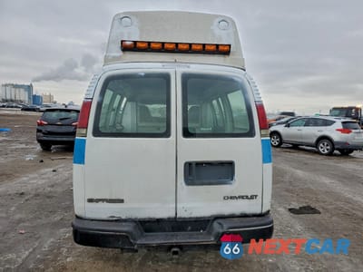 Zdjęcie 6 z 14 samochodu: 2001 CHEVROLET EXPRESS G2500 VIN:1GCGG25R911240480 - miniatura