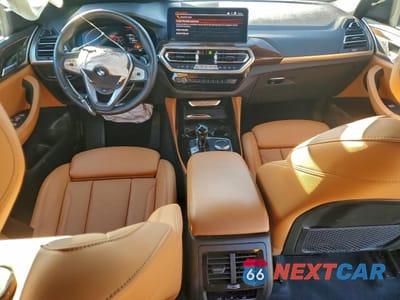Zdjęcie 8 z 15 samochodu: 2024 BMW X4 XDRIVE30I VIN:5UX33DT06R9V07838 - miniatura