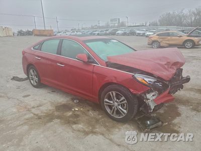 Czwarte zdjęcie samochodu z boku: 2018 HYUNDAI SONATA SPORT VIN:5NPE34AF4JH713754 - miniatura