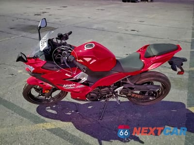 Trzecie zdjęcie samochodu z tyłu: 2021 KAWASAKI EX400 VIN:JKAEXKG17MDAA3576 - miniatura