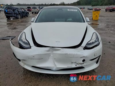 Piąte zdjęcie samochodu w środku: 2020 TESLA MODEL 3 VIN:5YJ3E1EA5LF745287 - miniatura